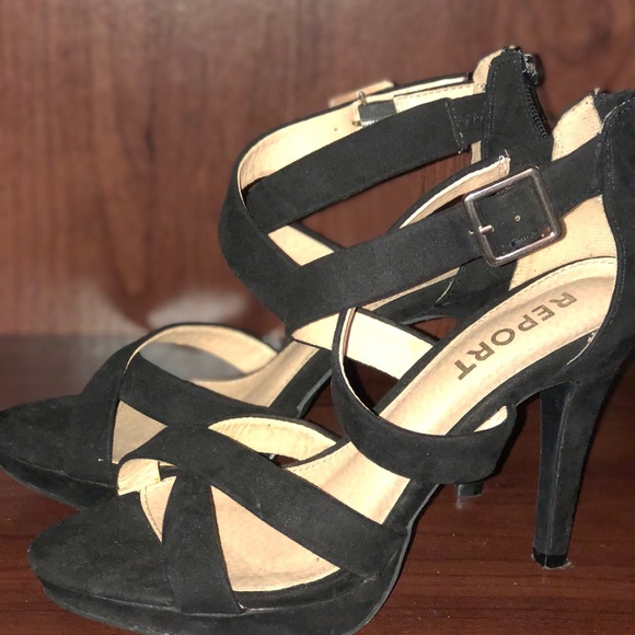 Heels - Picture 2 of 2